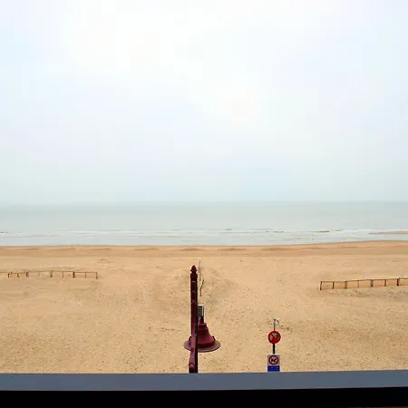 Blomme 0202 Exclusive With Sea View Apartment De Haan